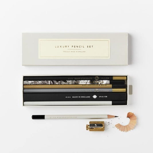 Black & Gold Luxury Pencil Set - 32 The Guild