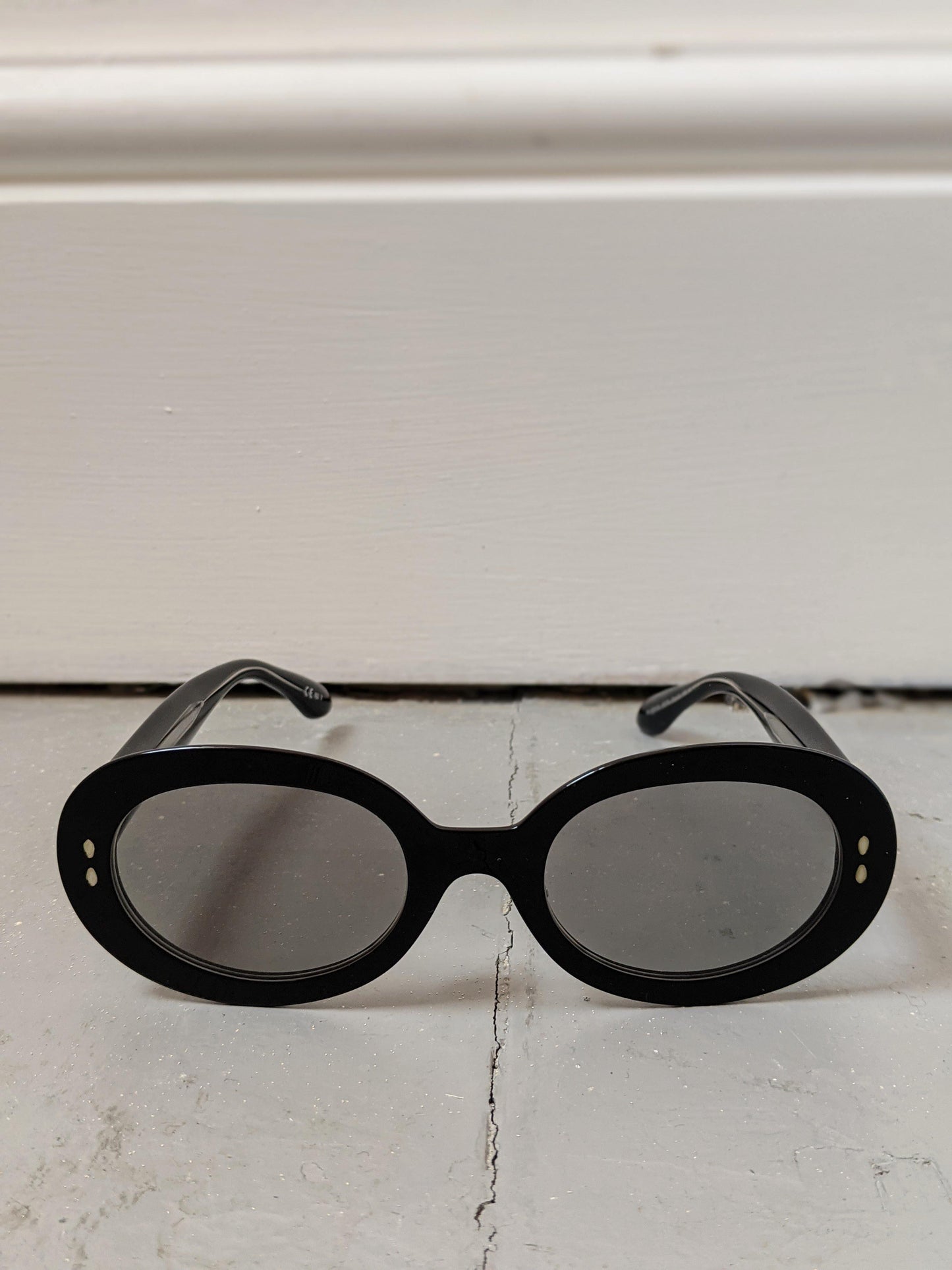 Isabel Marant Etoile - Black Oval Sunglasses - 32 The Guild 