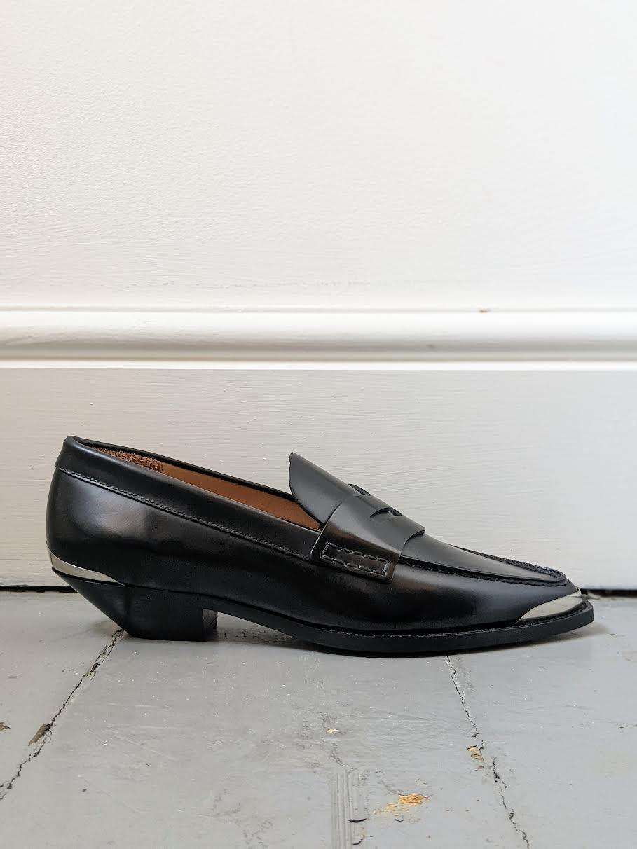 Isabel Marant Etoile - Fadee Black Leather Loafers - 32 The Guild 