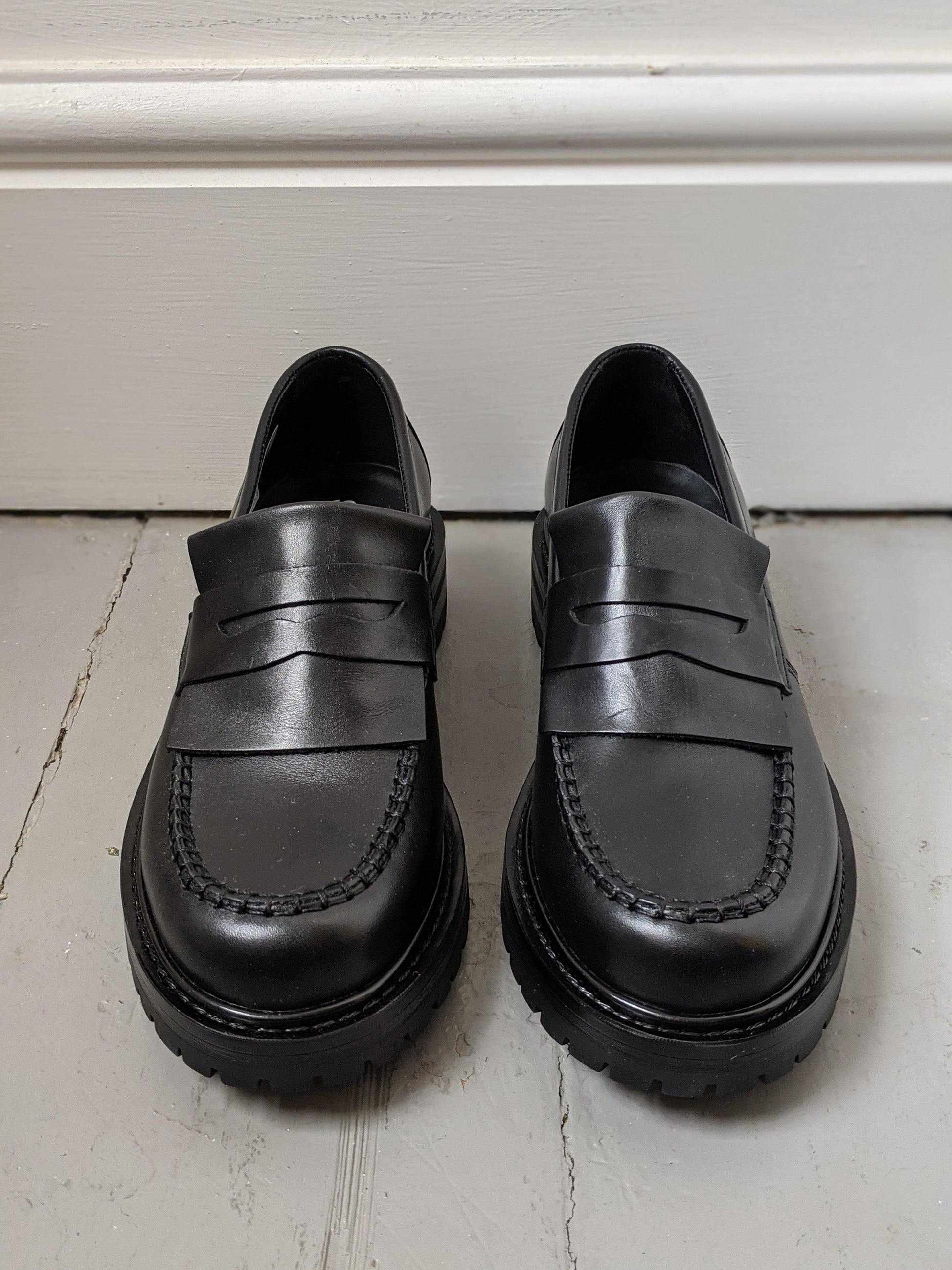 Samsoe Samsoe - Fira Black Leather Penny Loafers - 32 The Guild 