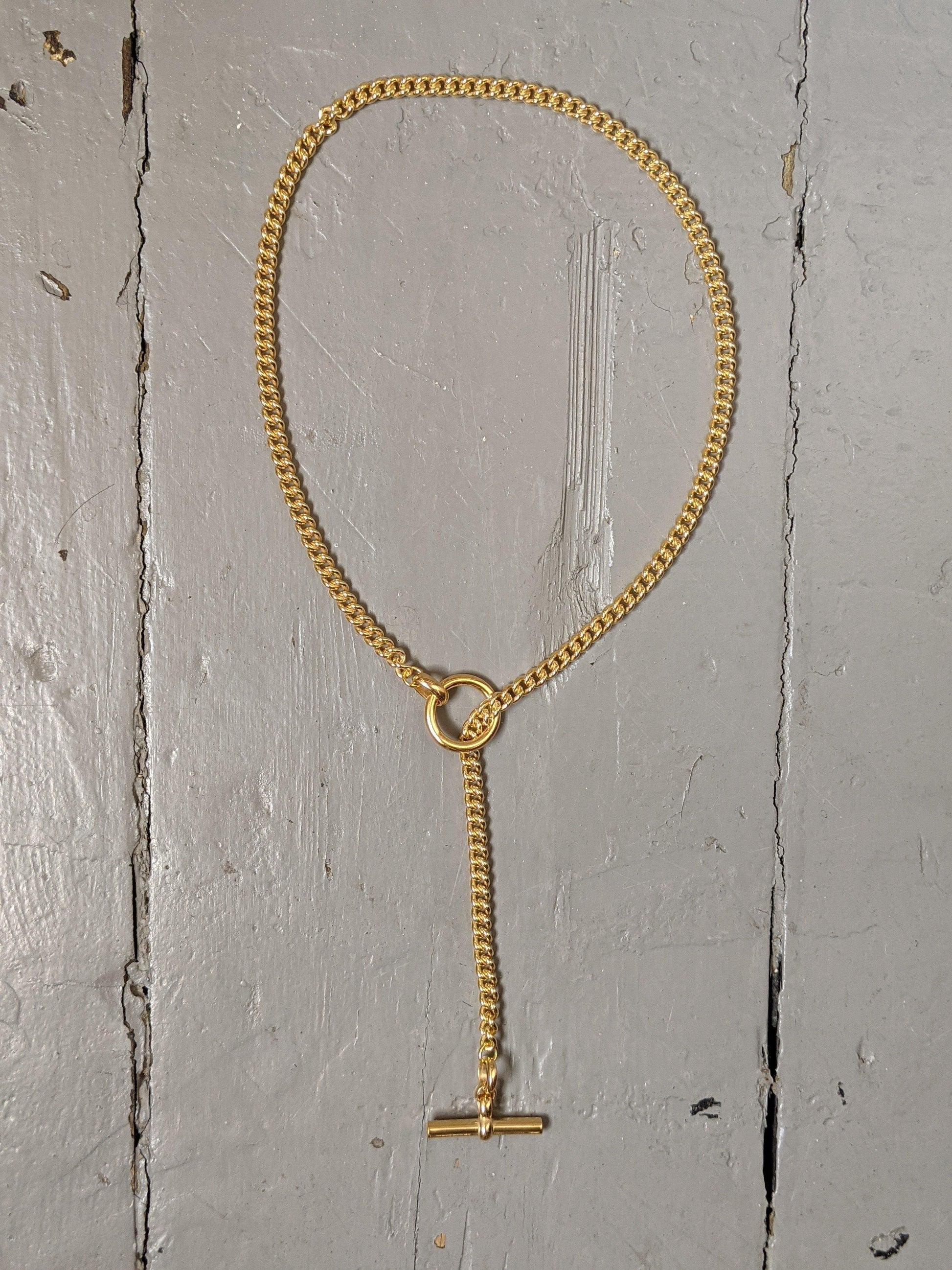 tilly sveaas gold curb chain lariat necklace
