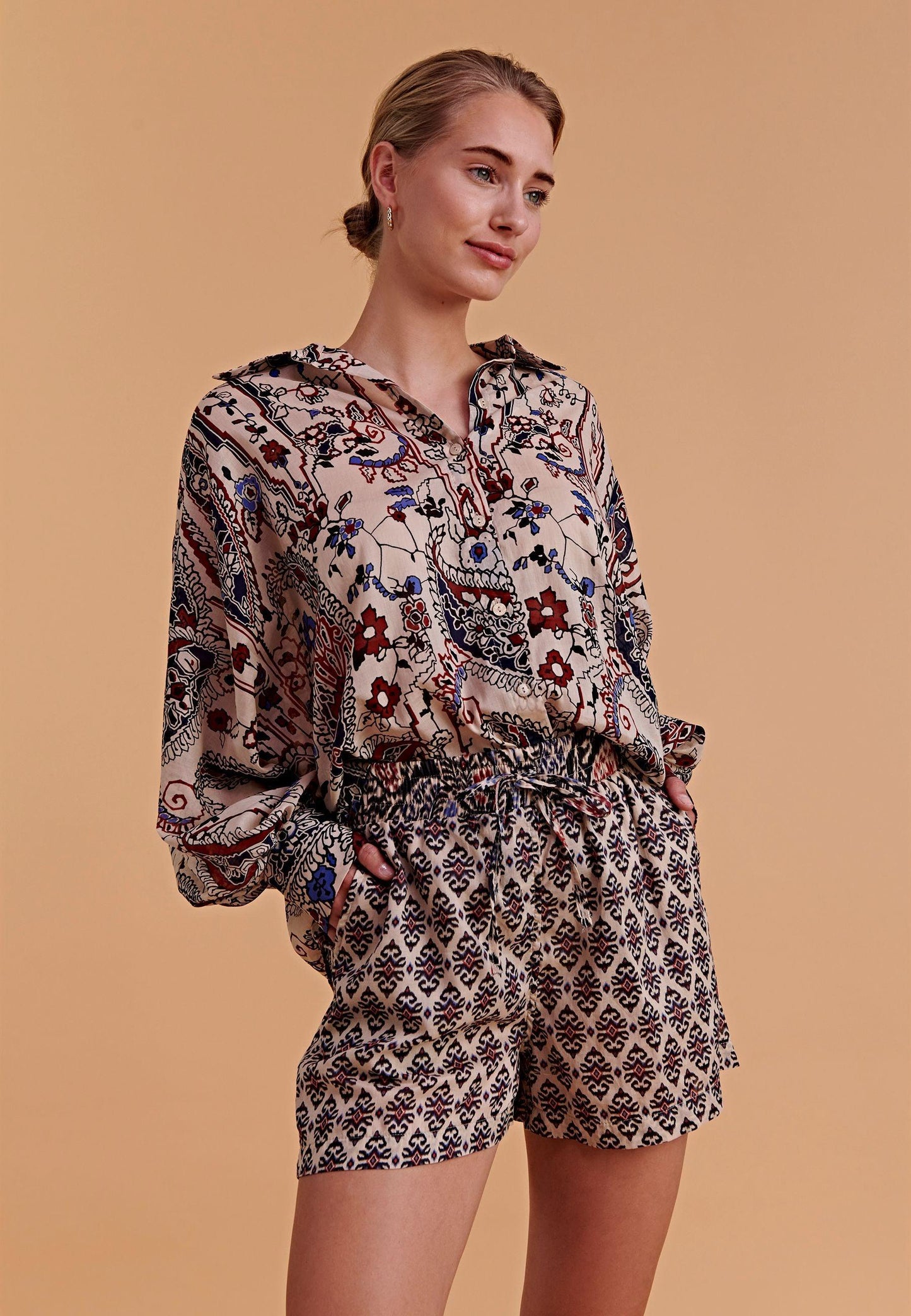 Devotion Twins - Kimolia Patterned Shorts - 32 The Guild 