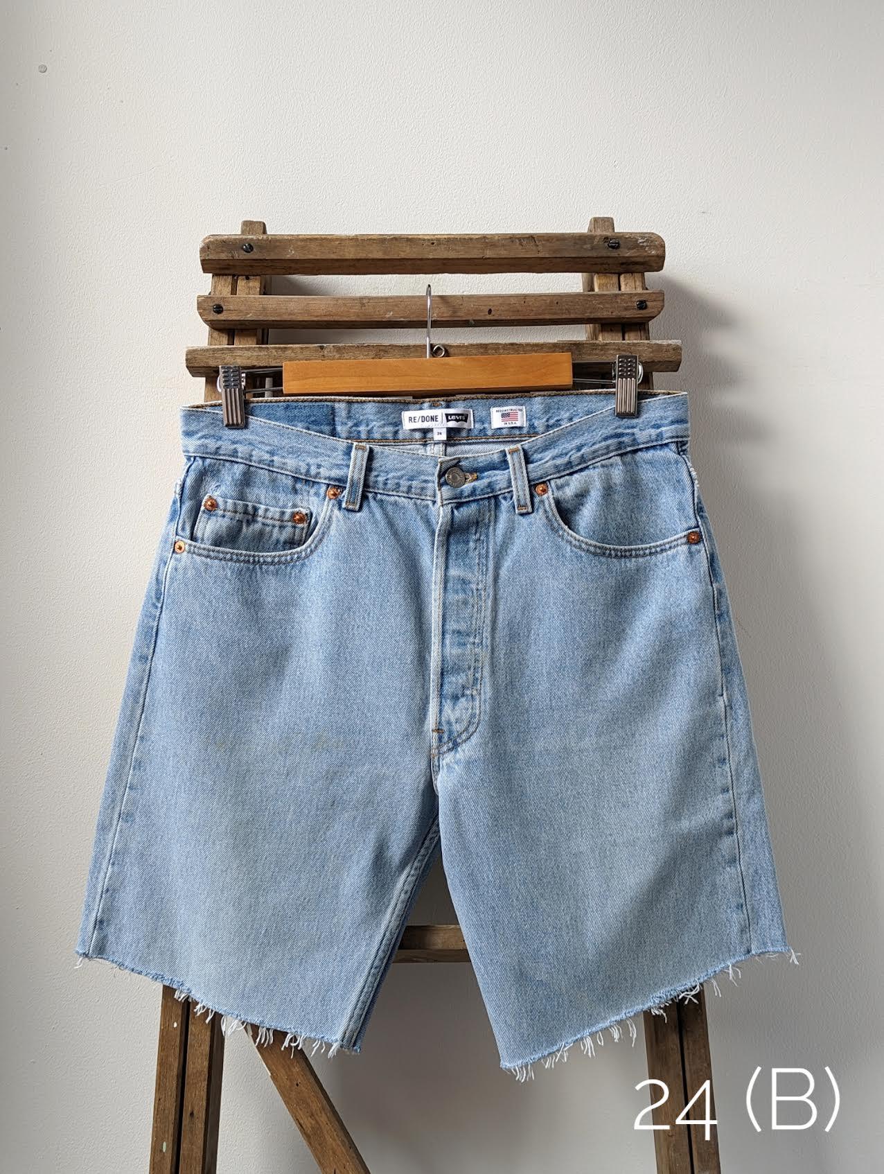 Levi boyfriend 2025 jean shorts